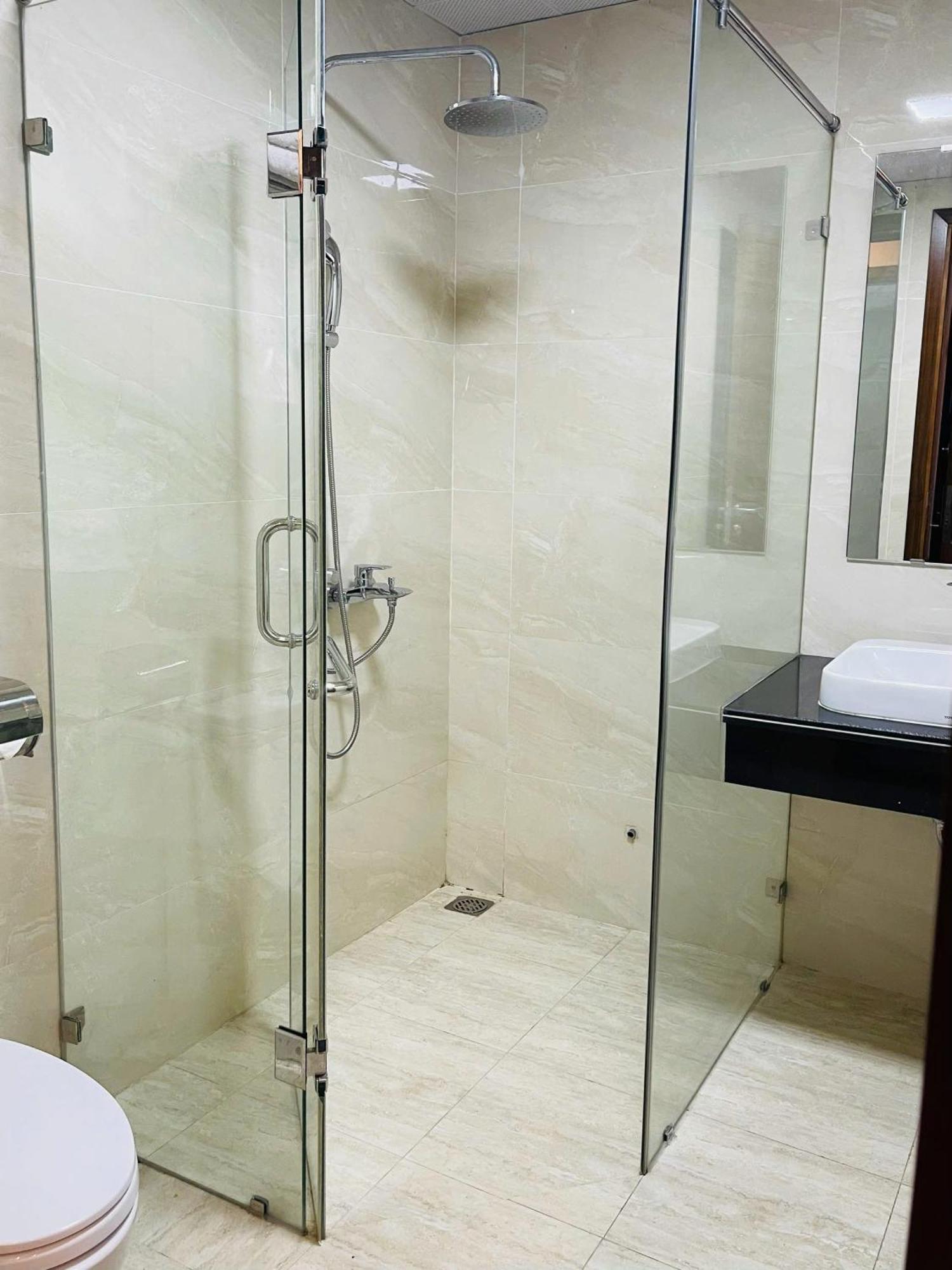 Ha Long Land Hotel Екстер'єр фото